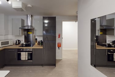 iQ Marsden House Student Halls, 1-3 Burley Road, City Centre, Leeds, LS3 1JZ - Image 6